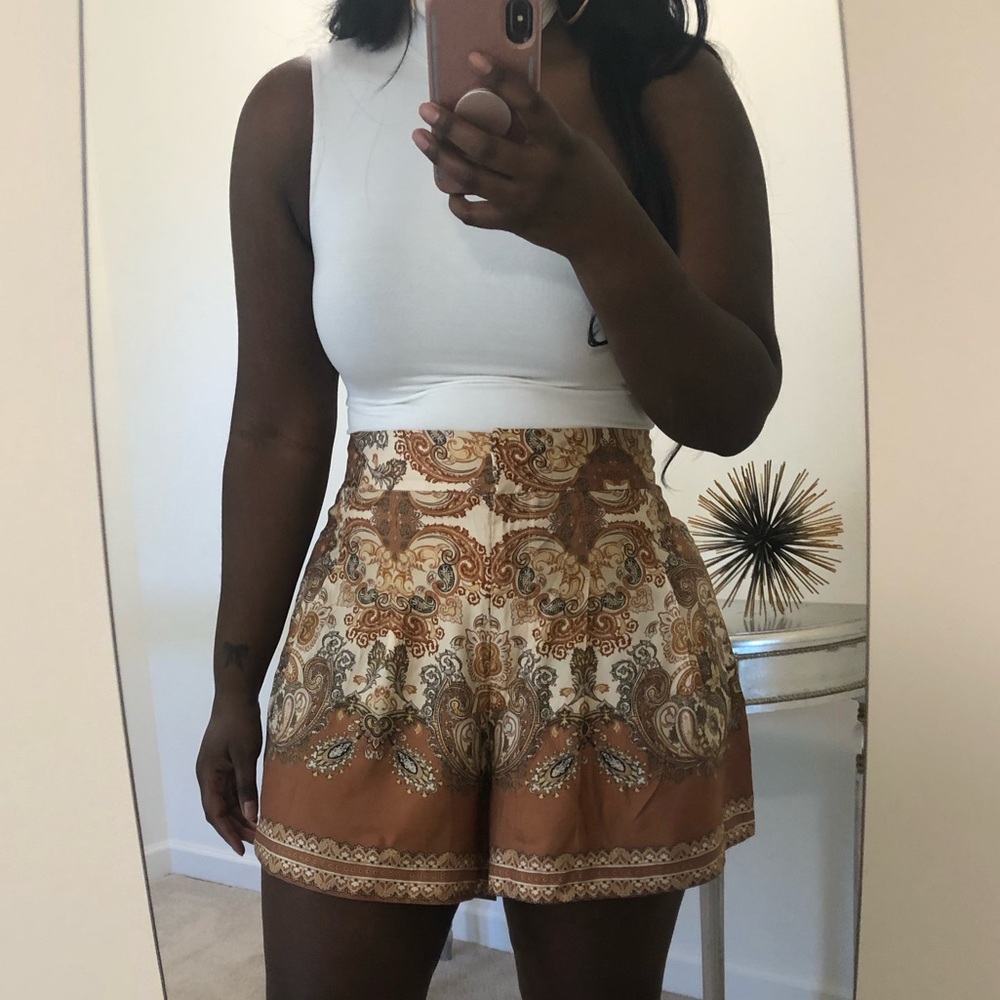 Paisley print shorts